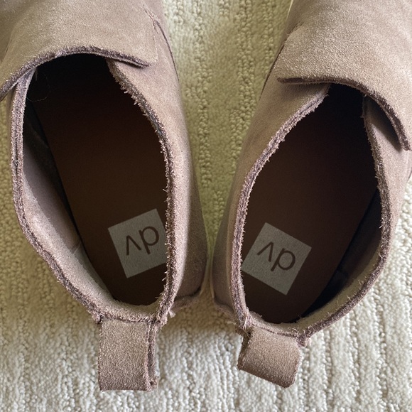 Dolce Vita Suede High Top Sneaker - Picture 7 of 11